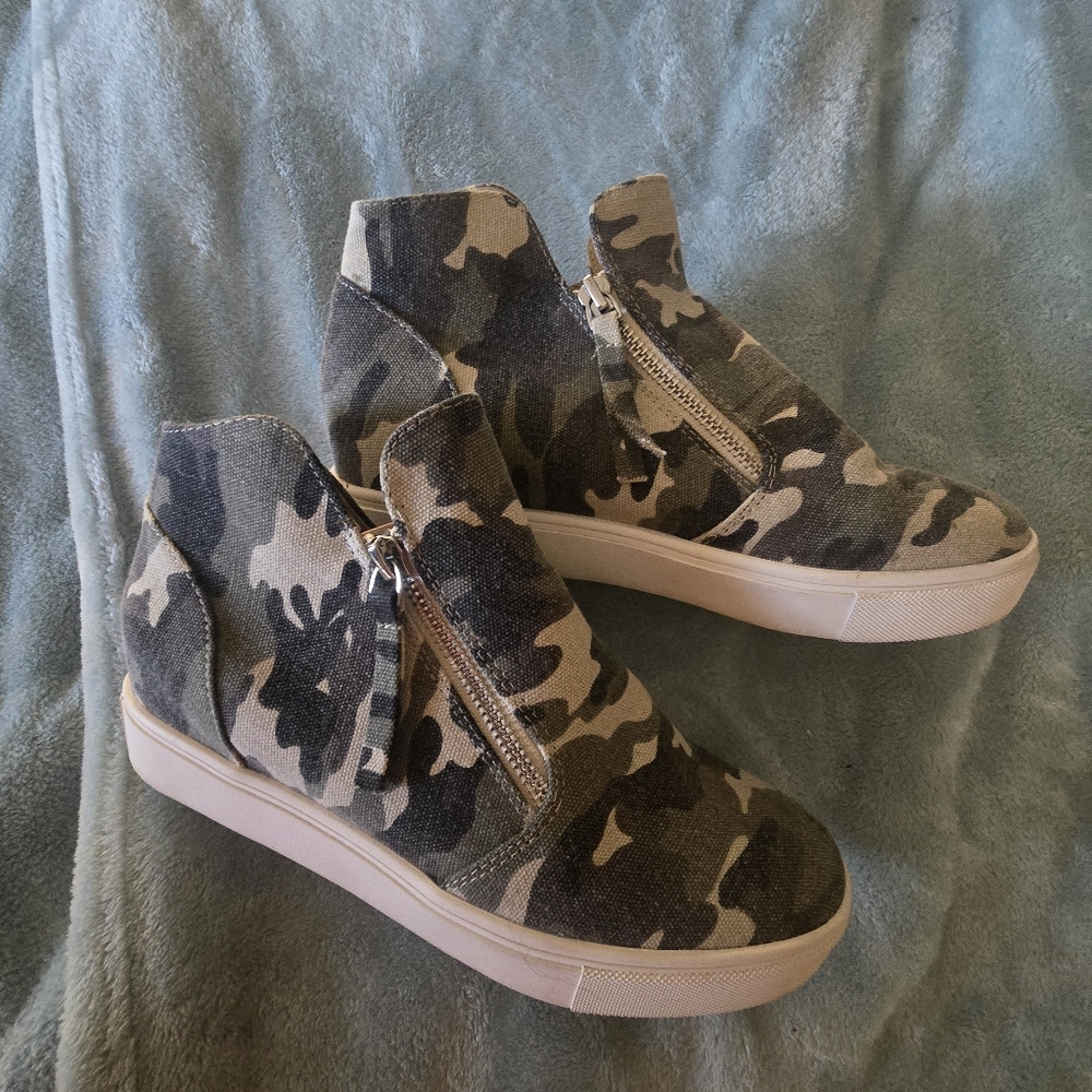 Womens shoes